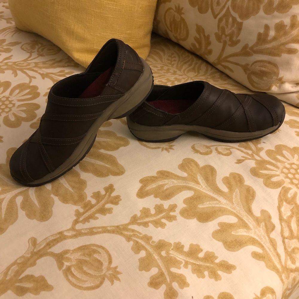 NWOT Merrel Moc Shoe - Picture 4 of 11